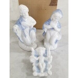 Vintage 3 Piece Lefton Blue and White Christmas Nativity Set #5122
